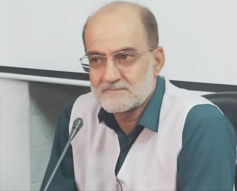 خدمت رسانی خادمیاران جیرفت در چایخانه حرم مطهر رضوی